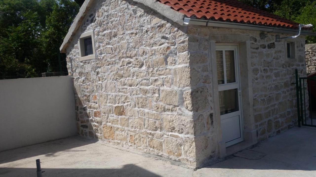 Holiday Home White House Sumartin Kültér fotó